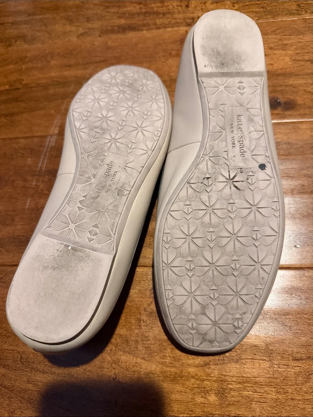 Kate Spade Beige & Black Shoes Size 7